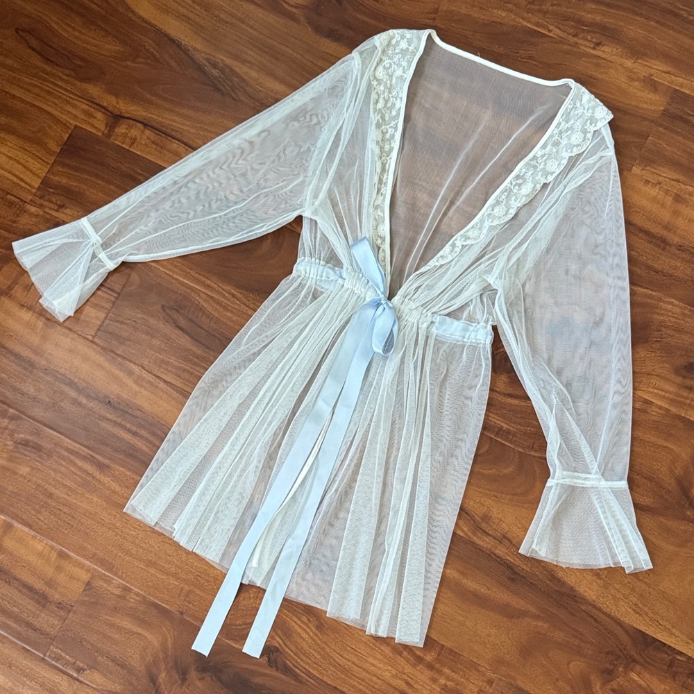 Vintage White Bridal Sheer Lace-Trim Robe Chemise with Blue Satin Tie - Fits S-L